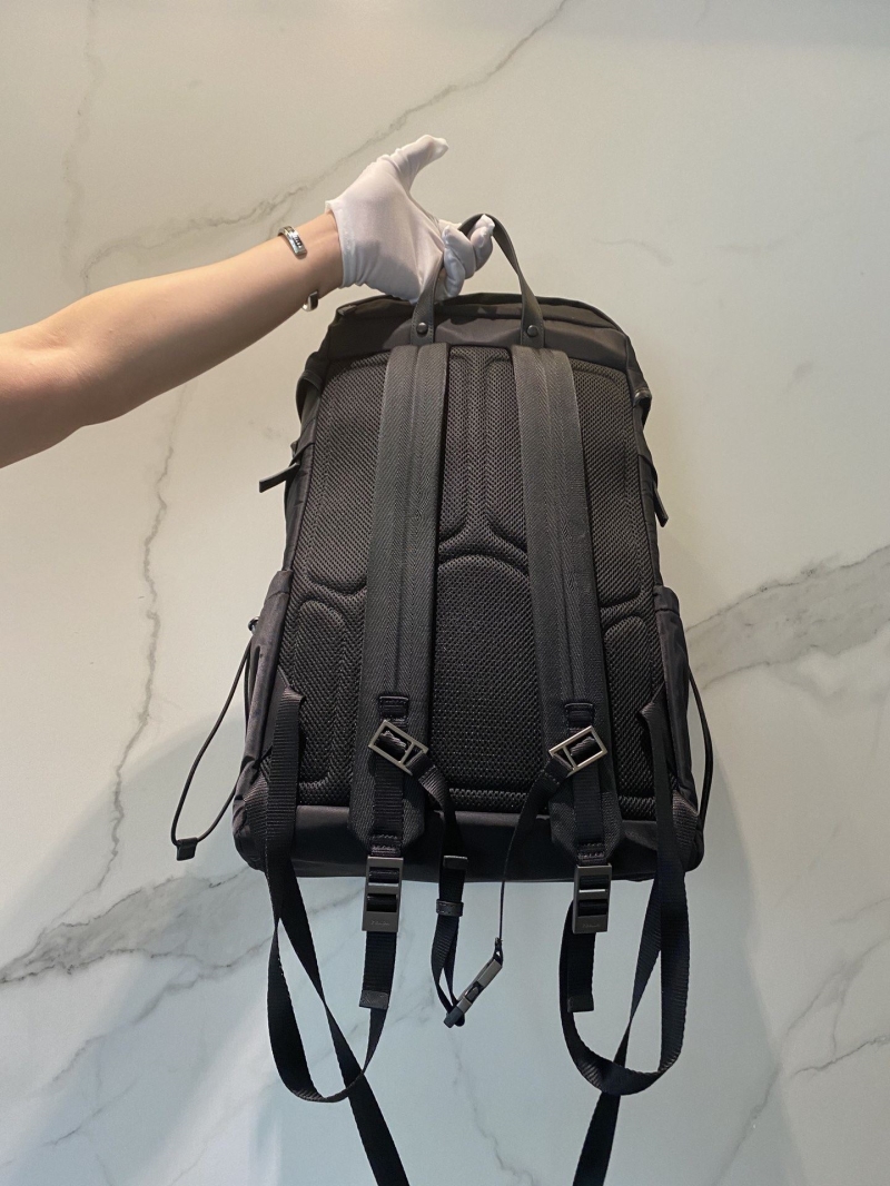 Pra*a backpacks